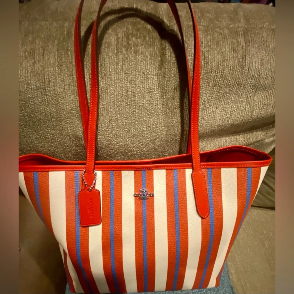 NWOT Coach Large city Tote Bag with Striped Print (Sold Out) CT825 - Picture 7 of 12